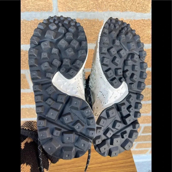 Flower Mountain SILVER MOHICAN SNEAKERS 7.5 - Picture 8 of 16